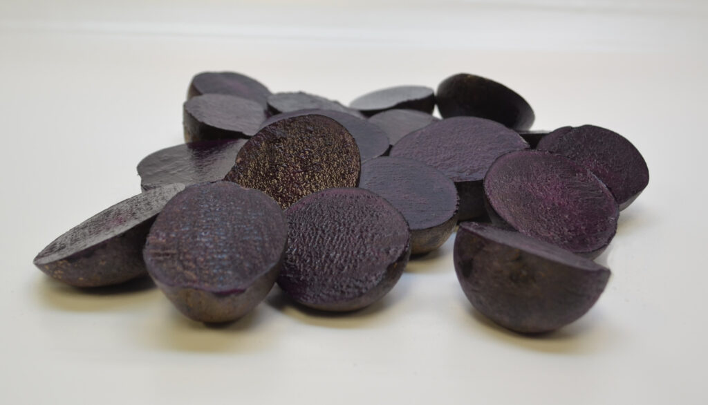 New Blackberry potato chips a hit in the Great Lakes