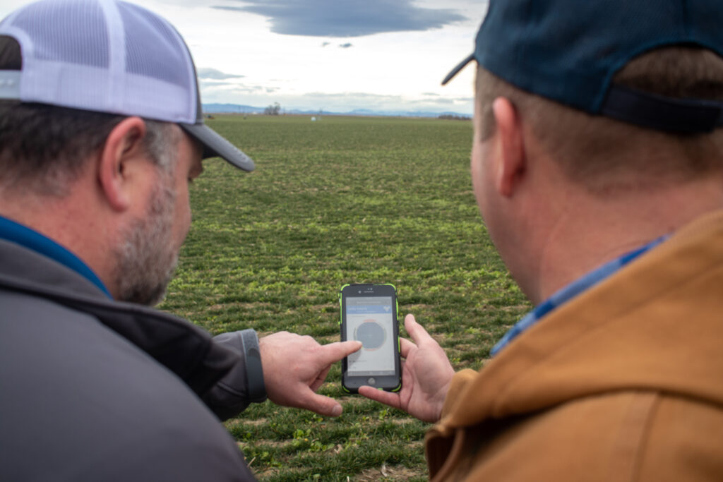 Valley Irrigation expanding AI-based crop monitoring to areas of Idaho, Washington
