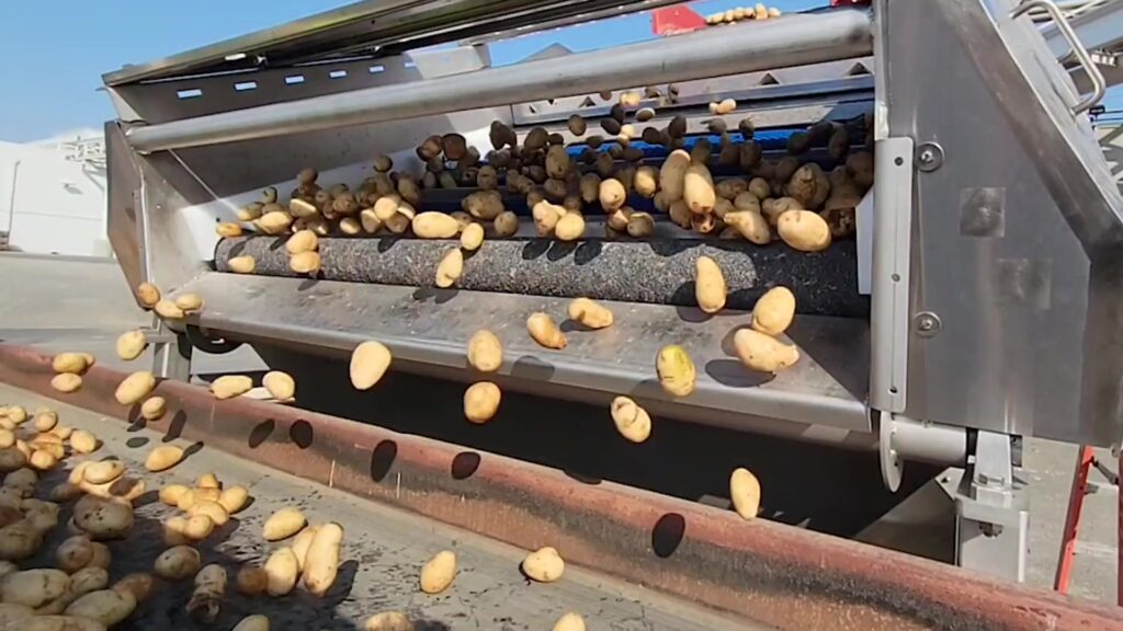 Vanmark launches new vine remover machine for potato processors